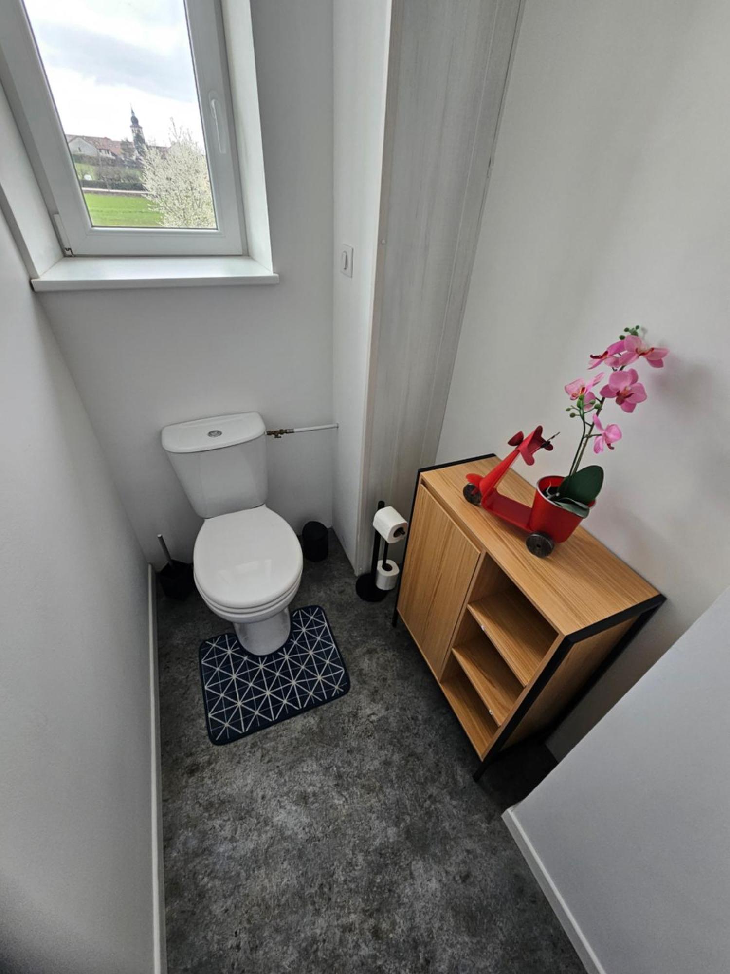 Appartement F2 Neuf Confort Proche Epinal/ De Bouzey Uxegney